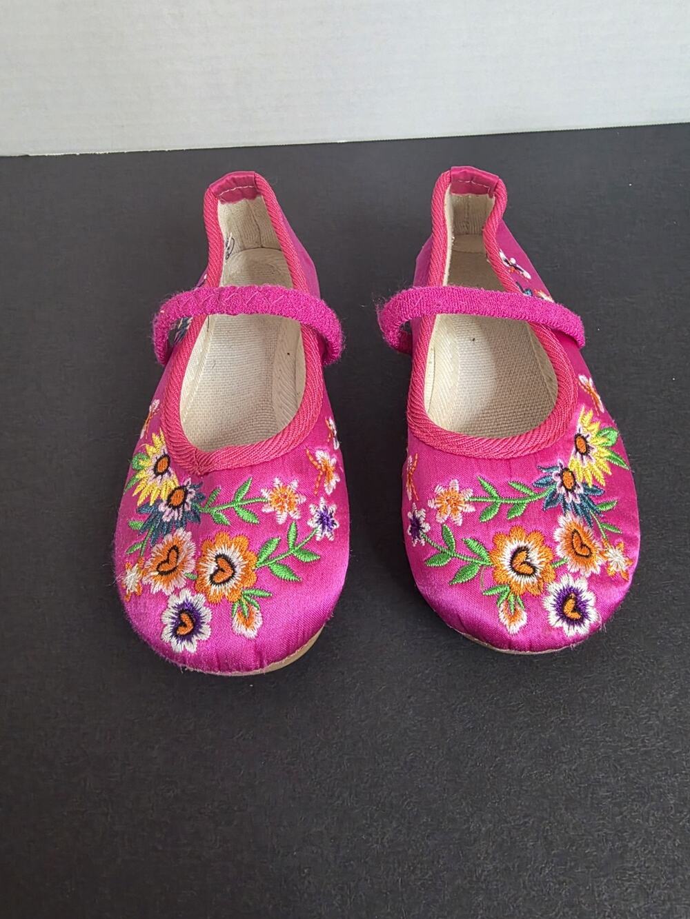 Toddler Girls Pink Floral Embroidered Mary Jane Shoes Size 8